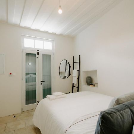 Smaragda'S Guest Rooms ลิมาซอล ภายนอก รูปภาพ
