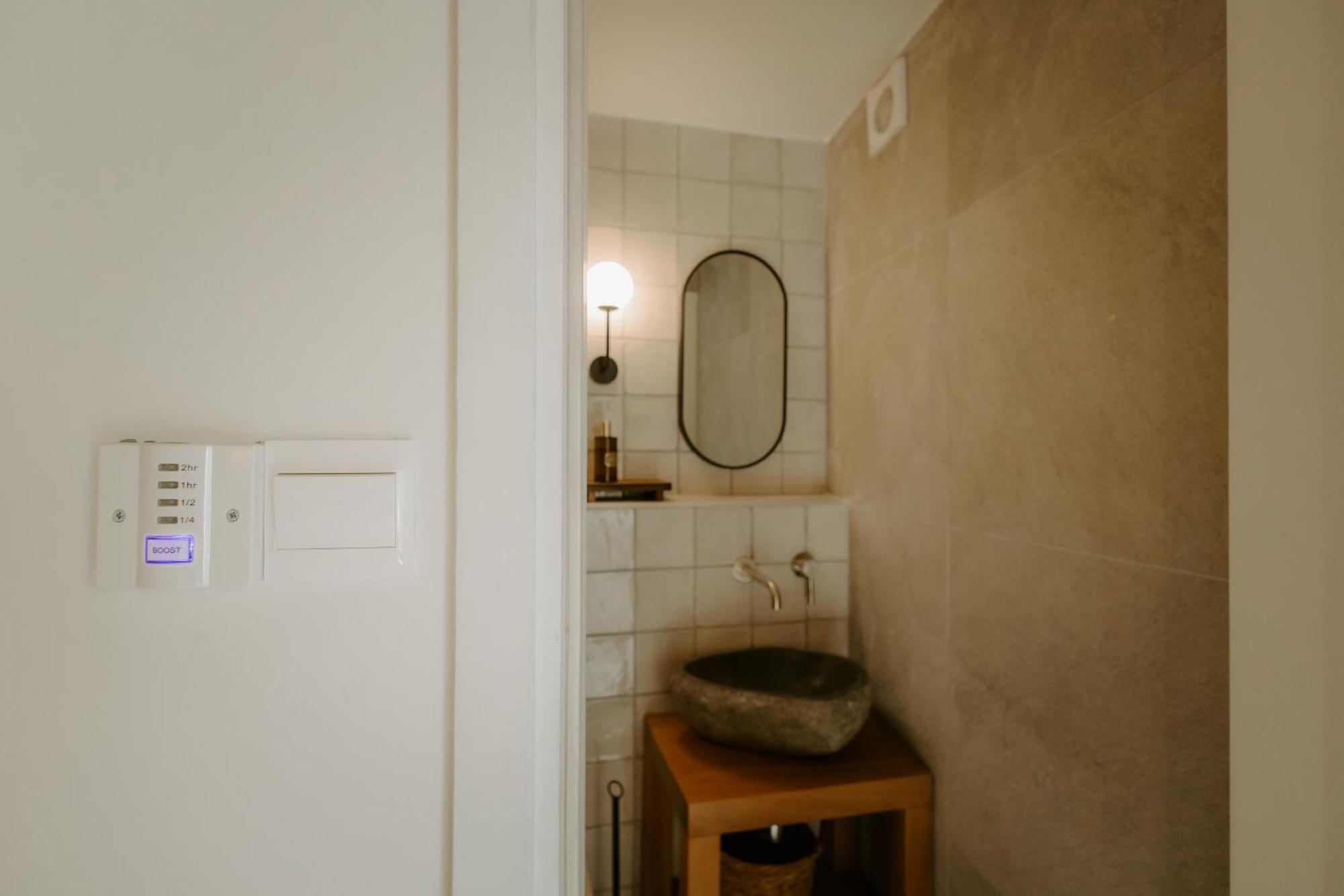 Smaragda'S Guest Rooms ลิมาซอล ภายนอก รูปภาพ